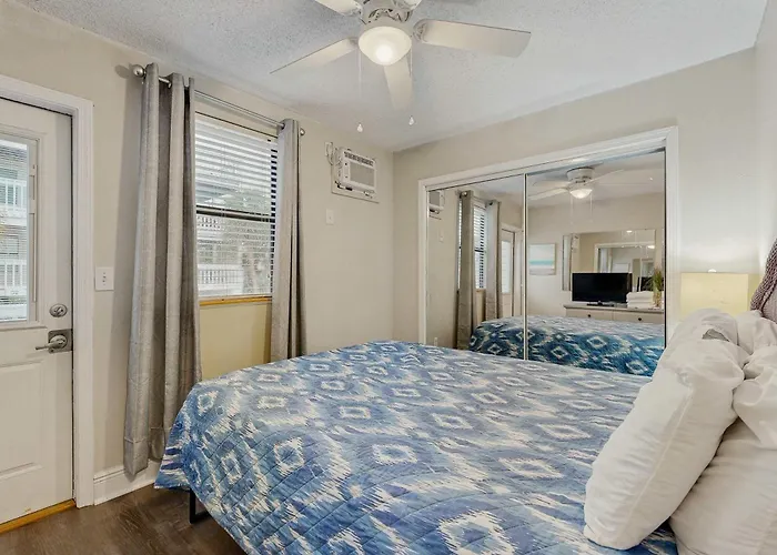 Moonraker 2 Holiday home *